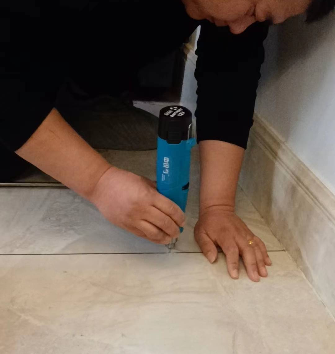 墙砖翘起来了怎么修复好看(家里的墙砖翘起来了怎么修补) 墙砖翘起来了怎么修复好看(家里的墙砖翘起来了怎么修补)